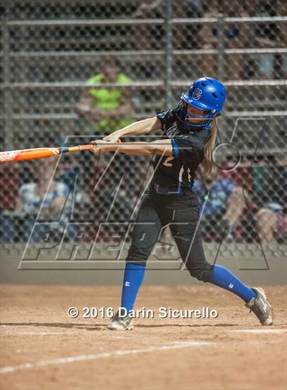 Thumbnail 3 in O'Connor vs. Chandler (AIA D1 Playoff) photogallery.