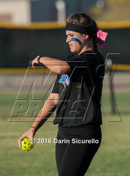 Thumbnail 2 in O'Connor vs. Chandler (AIA D1 Playoff) photogallery.