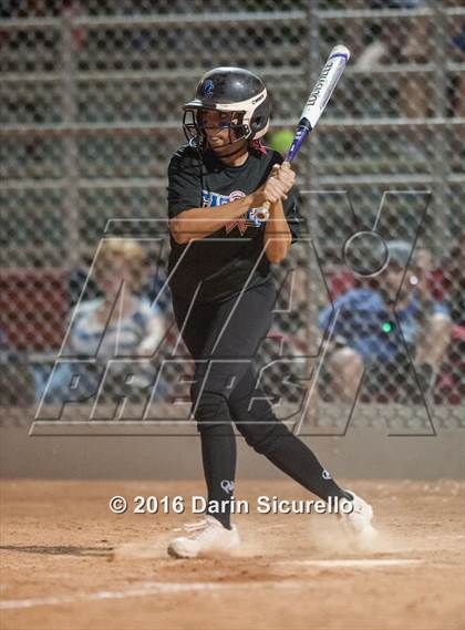 Thumbnail 3 in O'Connor vs. Chandler (AIA D1 Playoff) photogallery.