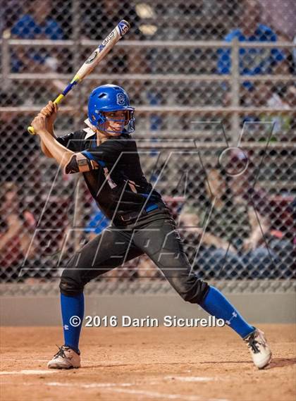 Thumbnail 3 in O'Connor vs. Chandler (AIA D1 Playoff) photogallery.