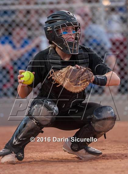 Thumbnail 1 in O'Connor vs. Chandler (AIA D1 Playoff) photogallery.