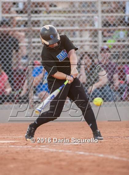 Thumbnail 2 in O'Connor vs. Chandler (AIA D1 Playoff) photogallery.