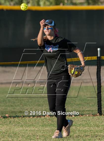 Thumbnail 2 in O'Connor vs. Chandler (AIA D1 Playoff) photogallery.