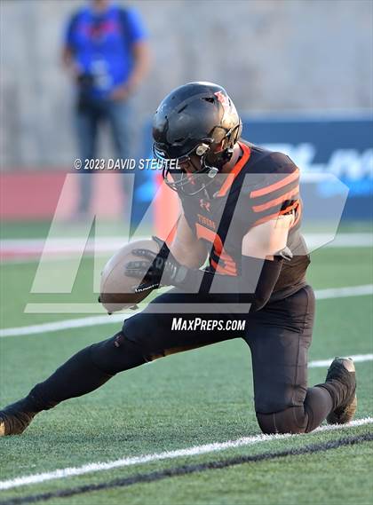 Thumbnail 3 in Wasco vs. St. Vincent de Paul (CIF State D6AA Final) photogallery.