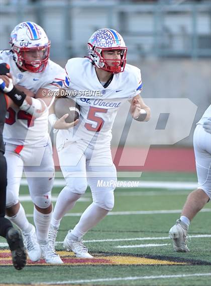 Thumbnail 1 in Wasco vs. St. Vincent de Paul (CIF State D6AA Final) photogallery.