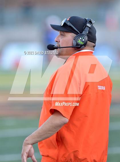 Thumbnail 2 in Wasco vs. St. Vincent de Paul (CIF State D6AA Final) photogallery.