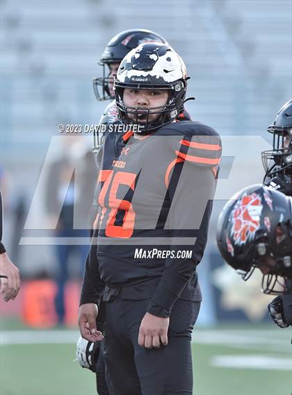 Thumbnail 1 in Wasco vs. St. Vincent de Paul (CIF State D6AA Final) photogallery.
