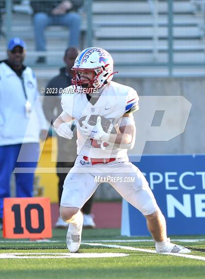 Thumbnail 1 in Wasco vs. St. Vincent de Paul (CIF State D6AA Final) photogallery.