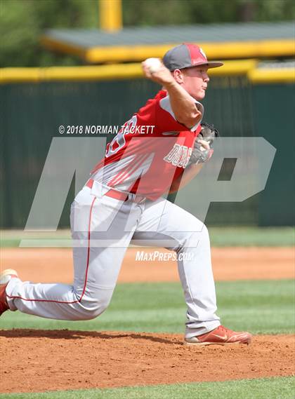 Thumbnail 2 in Derby vs. Dodge City photogallery.