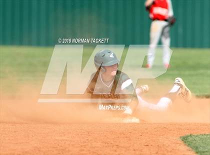 Thumbnail 3 in Derby vs. Dodge City photogallery.