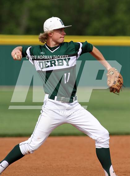 Thumbnail 1 in Derby vs. Dodge City photogallery.