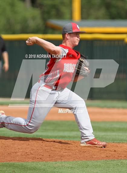 Thumbnail 1 in Derby vs. Dodge City photogallery.