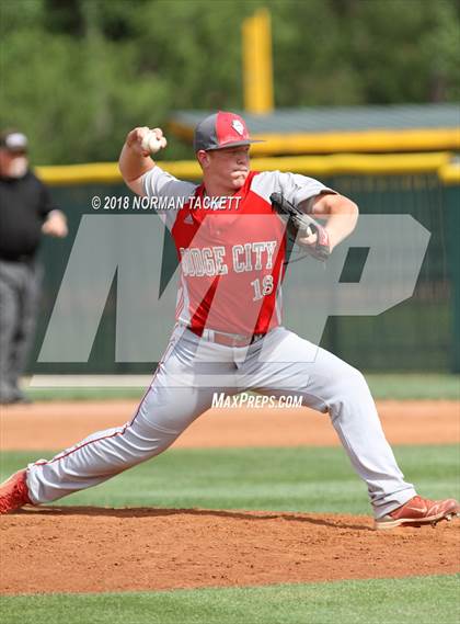 Thumbnail 1 in Derby vs. Dodge City photogallery.