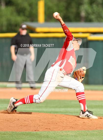Thumbnail 1 in Derby vs. Dodge City photogallery.