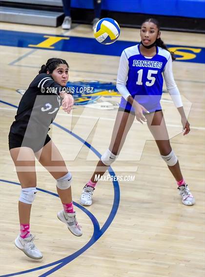 Thumbnail 1 in Diamond Ranch @ Bishop Amat (CIF SS First Round) photogallery.