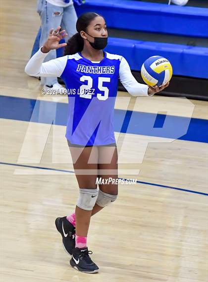 Thumbnail 2 in Diamond Ranch @ Bishop Amat (CIF SS First Round) photogallery.