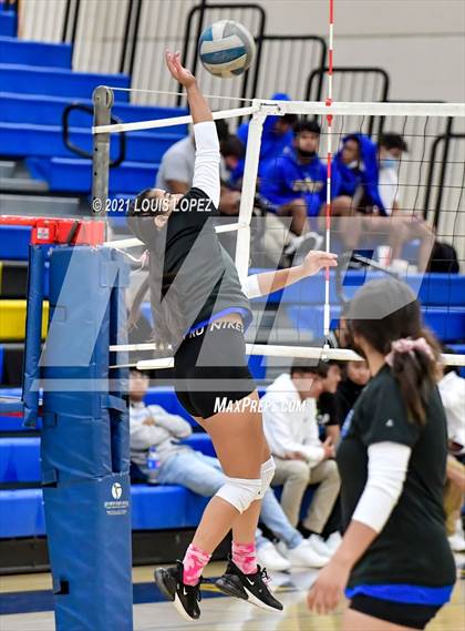 Thumbnail 3 in Diamond Ranch @ Bishop Amat (CIF SS First Round) photogallery.