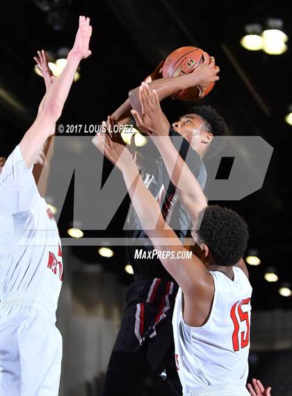 Thumbnail 2 in Harvard-Westlake vs. Pasadena (CIF SS DIV 1A Final) photogallery.