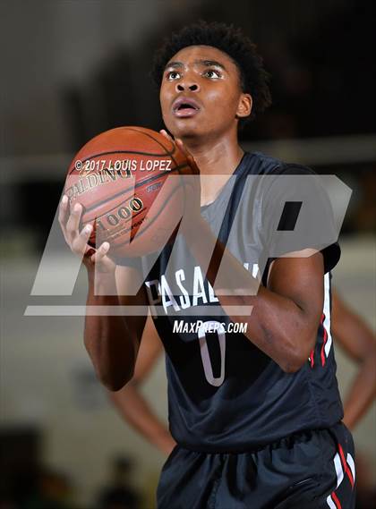 Thumbnail 3 in Harvard-Westlake vs. Pasadena (CIF SS DIV 1A Final) photogallery.
