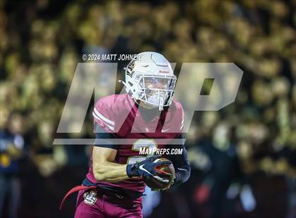 Thumbnail 1 in Servite @ JSerra Catholic photogallery.