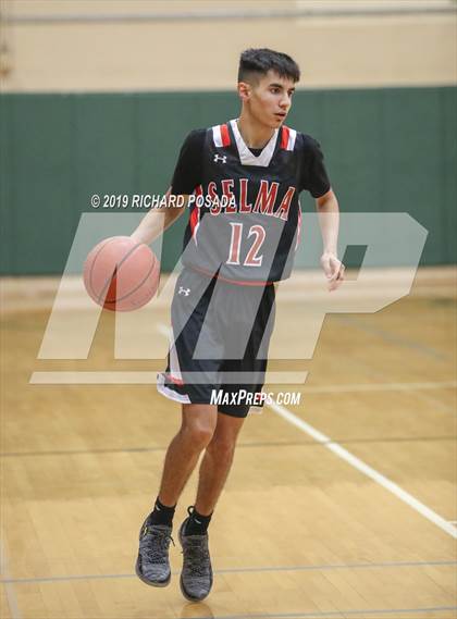 Thumbnail 2 in Selma @ Dinuba photogallery.