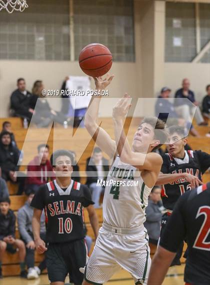 Thumbnail 1 in Selma @ Dinuba photogallery.