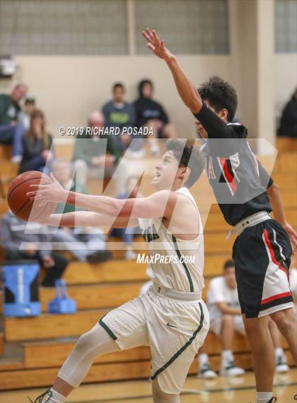 Thumbnail 1 in Selma @ Dinuba photogallery.