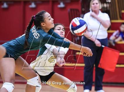 Thumbnail 3 in St. Patrick-St. Vincent @ Cardinal Newman (CIF NCS D4 Semifinal) photogallery.