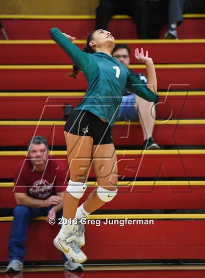 Thumbnail 2 in St. Patrick-St. Vincent @ Cardinal Newman (CIF NCS D4 Semifinal) photogallery.