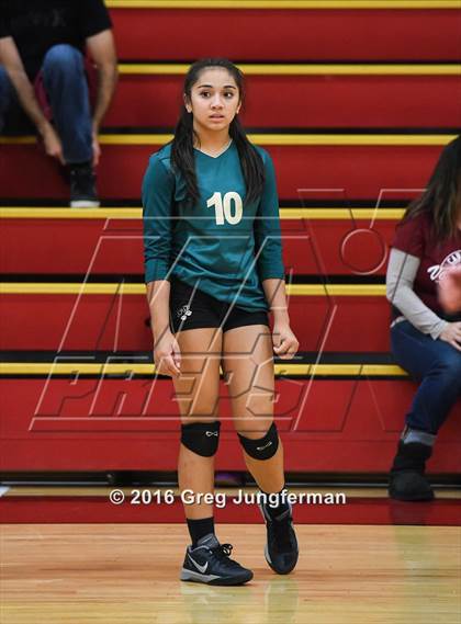 Thumbnail 1 in St. Patrick-St. Vincent @ Cardinal Newman (CIF NCS D4 Semifinal) photogallery.
