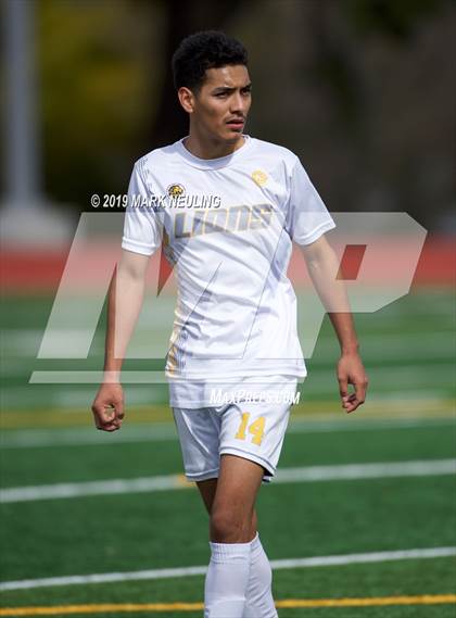 Thumbnail 3 in Capuchino vs. Cristo Rey (CIF CCS D4 Quarterfinal) photogallery.