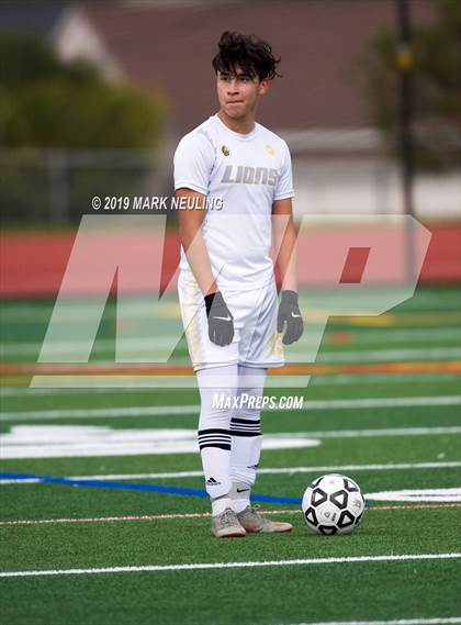 Thumbnail 3 in Capuchino vs. Cristo Rey (CIF CCS D4 Quarterfinal) photogallery.
