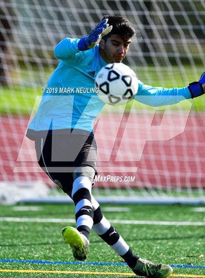 Thumbnail 3 in Capuchino vs. Cristo Rey (CIF CCS D4 Quarterfinal) photogallery.