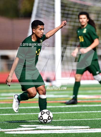 Thumbnail 3 in Capuchino vs. Cristo Rey (CIF CCS D4 Quarterfinal) photogallery.