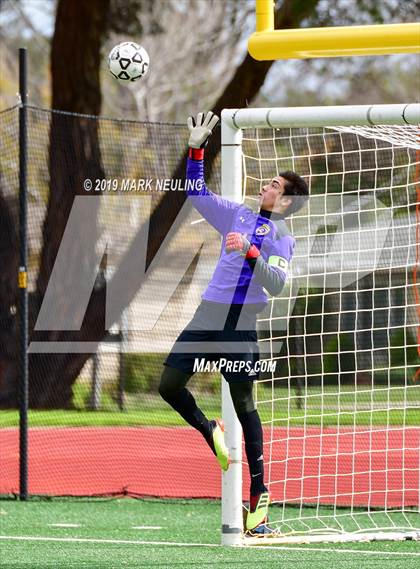 Thumbnail 1 in Capuchino vs. Cristo Rey (CIF CCS D4 Quarterfinal) photogallery.
