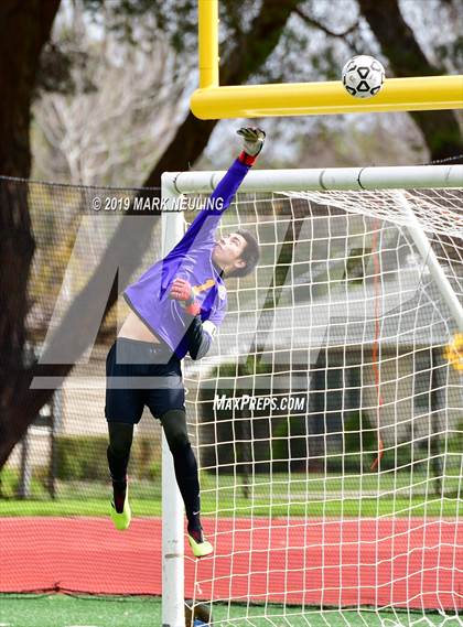 Thumbnail 2 in Capuchino vs. Cristo Rey (CIF CCS D4 Quarterfinal) photogallery.