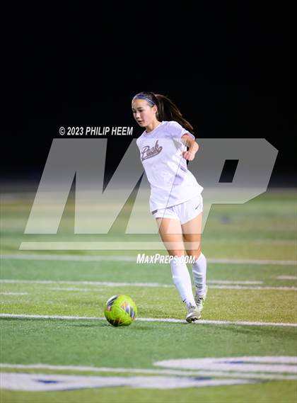 Thumbnail 1 in Claremont @ Alta Loma photogallery.