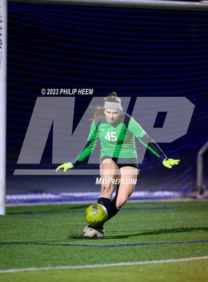 Thumbnail 1 in Claremont @ Alta Loma photogallery.