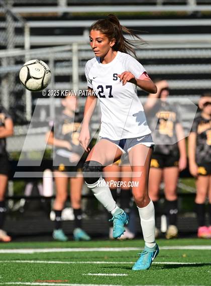 Thumbnail 3 in Staples @ Amity Regional (CIAC Class LL Qtr Final) photogallery.