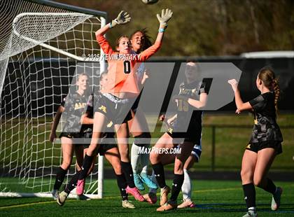 Thumbnail 2 in Staples @ Amity Regional (CIAC Class LL Qtr Final) photogallery.
