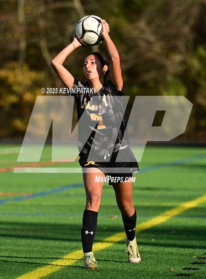 Thumbnail 3 in Staples @ Amity Regional (CIAC Class LL Qtr Final) photogallery.
