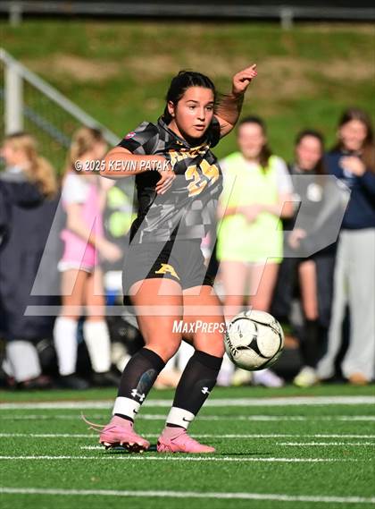 Thumbnail 3 in Staples @ Amity Regional (CIAC Class LL Qtr Final) photogallery.