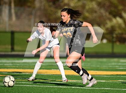 Thumbnail 1 in Staples @ Amity Regional (CIAC Class LL Qtr Final) photogallery.