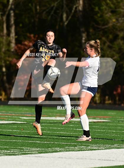 Thumbnail 2 in Staples @ Amity Regional (CIAC Class LL Qtr Final) photogallery.