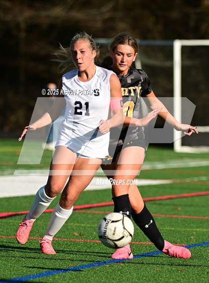 Thumbnail 1 in Staples @ Amity Regional (CIAC Class LL Qtr Final) photogallery.