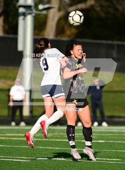 Thumbnail 2 in Staples @ Amity Regional (CIAC Class LL Qtr Final) photogallery.