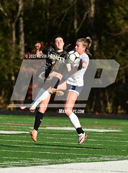 Thumbnail 3 in Staples @ Amity Regional (CIAC Class LL Qtr Final) photogallery.