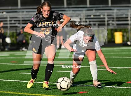 Thumbnail 1 in Staples @ Amity Regional (CIAC Class LL Qtr Final) photogallery.