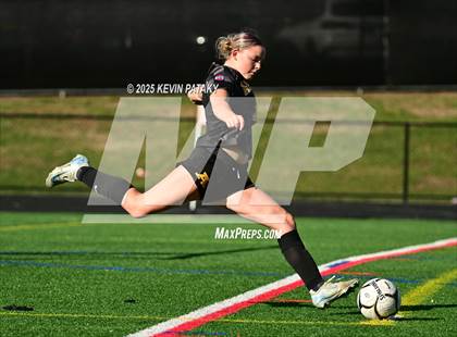 Thumbnail 3 in Staples @ Amity Regional (CIAC Class LL Qtr Final) photogallery.
