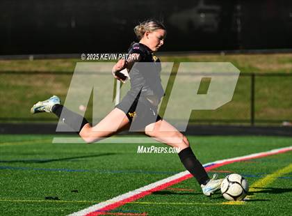 Thumbnail 1 in Staples @ Amity Regional (CIAC Class LL Qtr Final) photogallery.